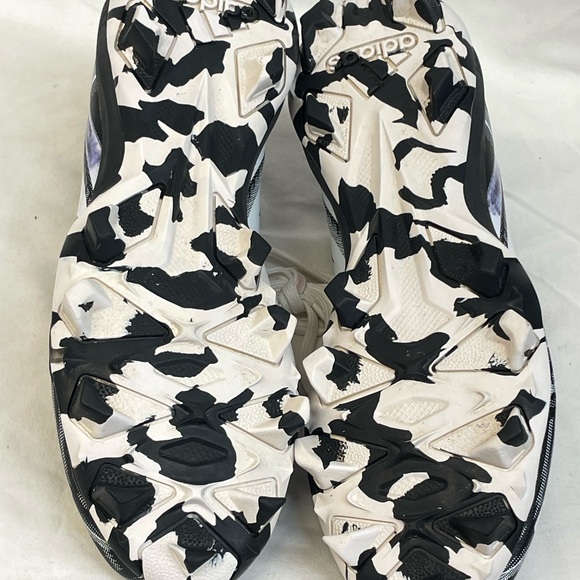 Adidas freak spark football Black and White Athletic Shoes men sz 7.5
